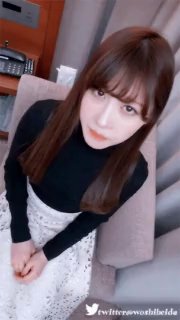 淫荡骚女宾馆被诱奸白嫩美腿劈开被舔前后狂插超级刺激